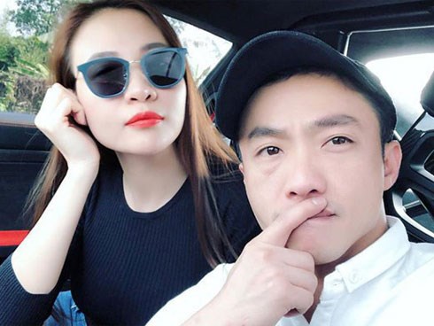 Cường Đô la - Đàm Thu Trang livestream lần đầu trả lời về tin đồn đám cưới