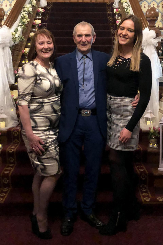 Có vết loét trong miệng nhưng bác sĩ cũng không ngờ là dấu hiệu ung thư lưỡi - câu chuyện của cô gái đáng thương-5