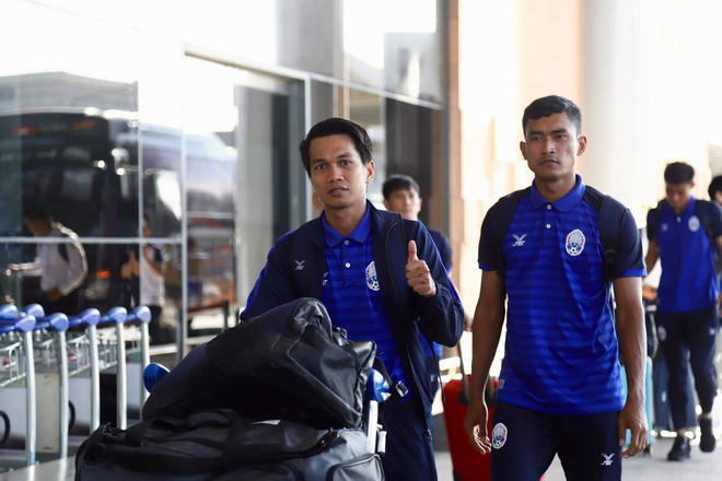 Đội tuyển Campuchia đã đặt chân tới Việt Nam mà không có sự dẫn dắt của HLV trưởng-2