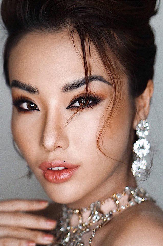 Cùng đánh mắt khối Hoa hậu, H Hen Niê bốc lửa, Huyền My, Nhã Phương bị chê tơi bời-9