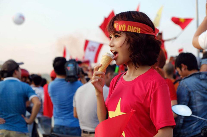 Bị miệt thị xấu xúc phạm người nhìn khi livestream bán hàng, mẹ đơn thân lột xác sau PTTM?-8