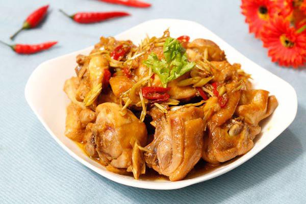 Gà kho sả ớt đậm đà, cay thơm ăn bao nhiêu cơm cũng hết-2