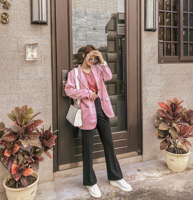 Kết hợp cực ngọt” với mọi set đồ, sneakers chính là đôi giày phải sắm trong mùa đông năm nay-2