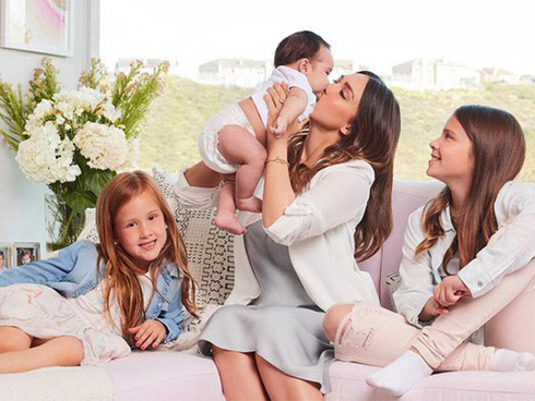 Không kèm con học bài, không ép con học thêm: Cựu diễn viên nổi tiếng TVB chia sẻ hàng loạt bí kíp nuôi dạy con chẳng giống ai khiến tất cả đều bất ngờ-3