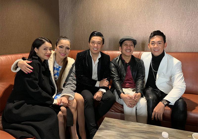 Mặt nở mũm mĩm lên trông thấy, Tú Anh, Nhã Phương vẫn quyết không khai” chuyện mang bầu-11