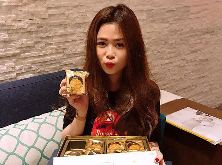 Vẻ đẹp nóng bỏng của bạn gái tuyển thủ Việt Nam Phạm Đức Huy-12