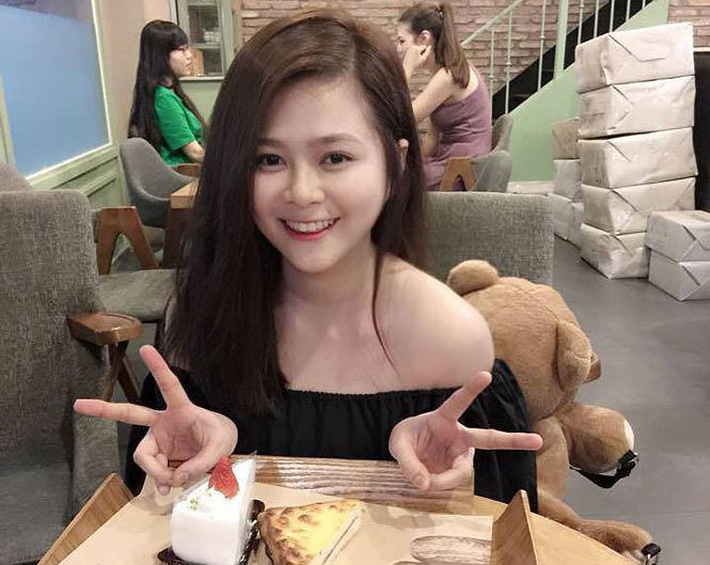 Vẻ đẹp nóng bỏng của bạn gái tuyển thủ Việt Nam Phạm Đức Huy-6