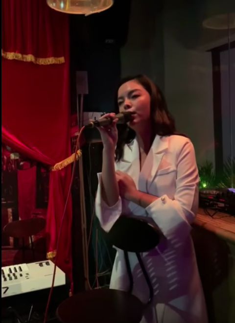 Vượt bão ly hôn, Phạm Quỳnh Anh xúc động nói: Tim chị hết đau rồi-1