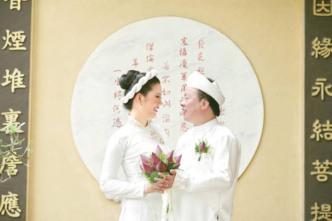 Những hình ảnh tuyệt đẹp trong lễ Hằng Thuận của ca sĩ Đinh Hiền Anh và chồng Thứ trưởng-5