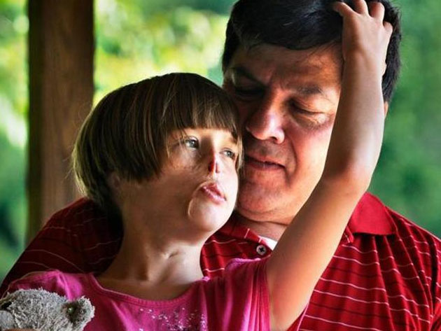 Những cánh tay đáng sợ tưởng như vươn lên từ địa ngục lại khiến người ta ngã ngửa khi biết danh tính và báo hại cả một gia đình phải sơ tán-9