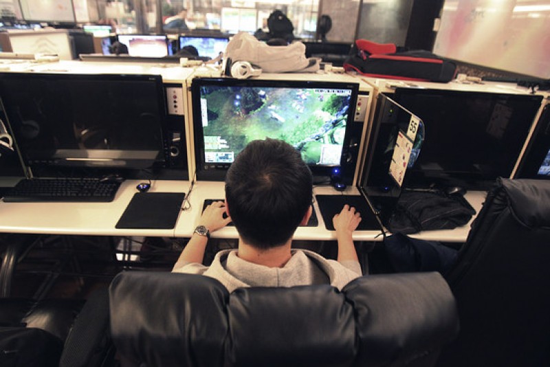 Con trai lớp 9 trốn học thêm đi chơi điện tử, chống lệnh thi chuyên của bố mẹ-1