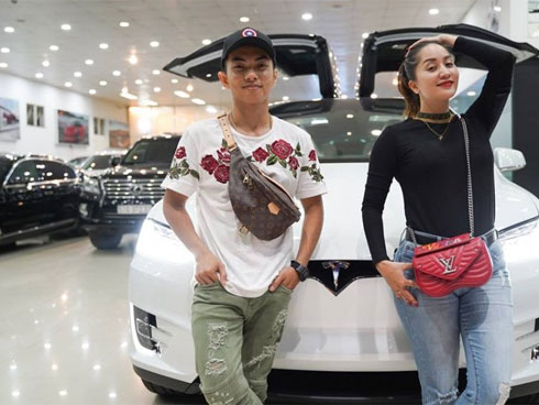 Choáng với những bộ sưu tập siêu xe cực đắt đỏ, đáng giá cả gia tài của sao Vbiz-36