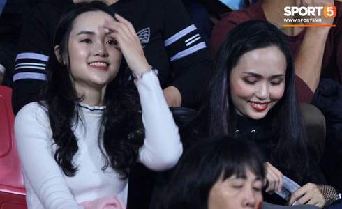 Tuyển Việt Nam vào bán kết AFF Cup với ngôi đầu bảng-58