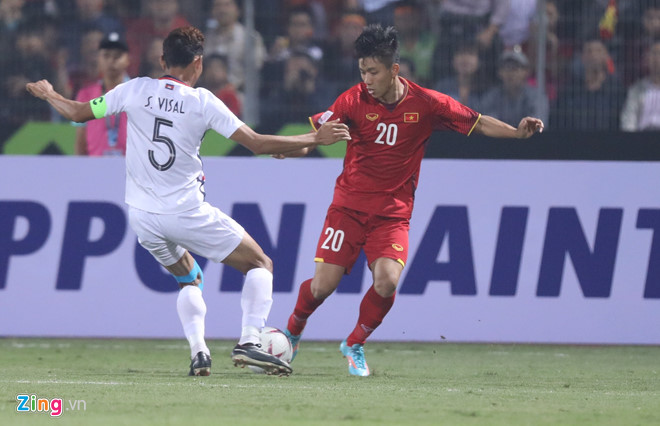 Tuyển Việt Nam vào bán kết AFF Cup với ngôi đầu bảng-13