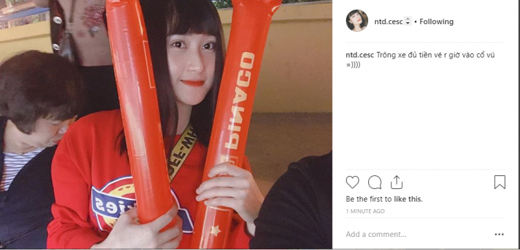 Bạn gái nóng bỏng hỏa tốc ra Hà Nội cổ vũ vua dội bom ĐTVN đấu Campuchia-7