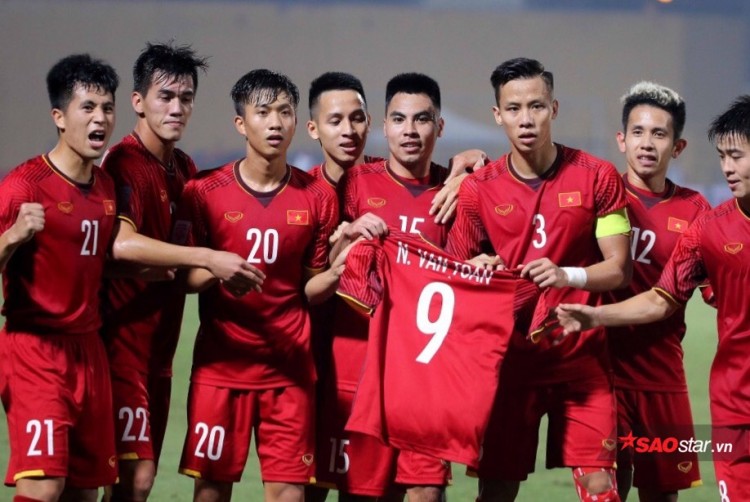 Nóng: Vé xem ĐTVN đá bán kết AFF Cup 2018 được bán online hoàn toàn, không còn lo cảnh chen lấn-2