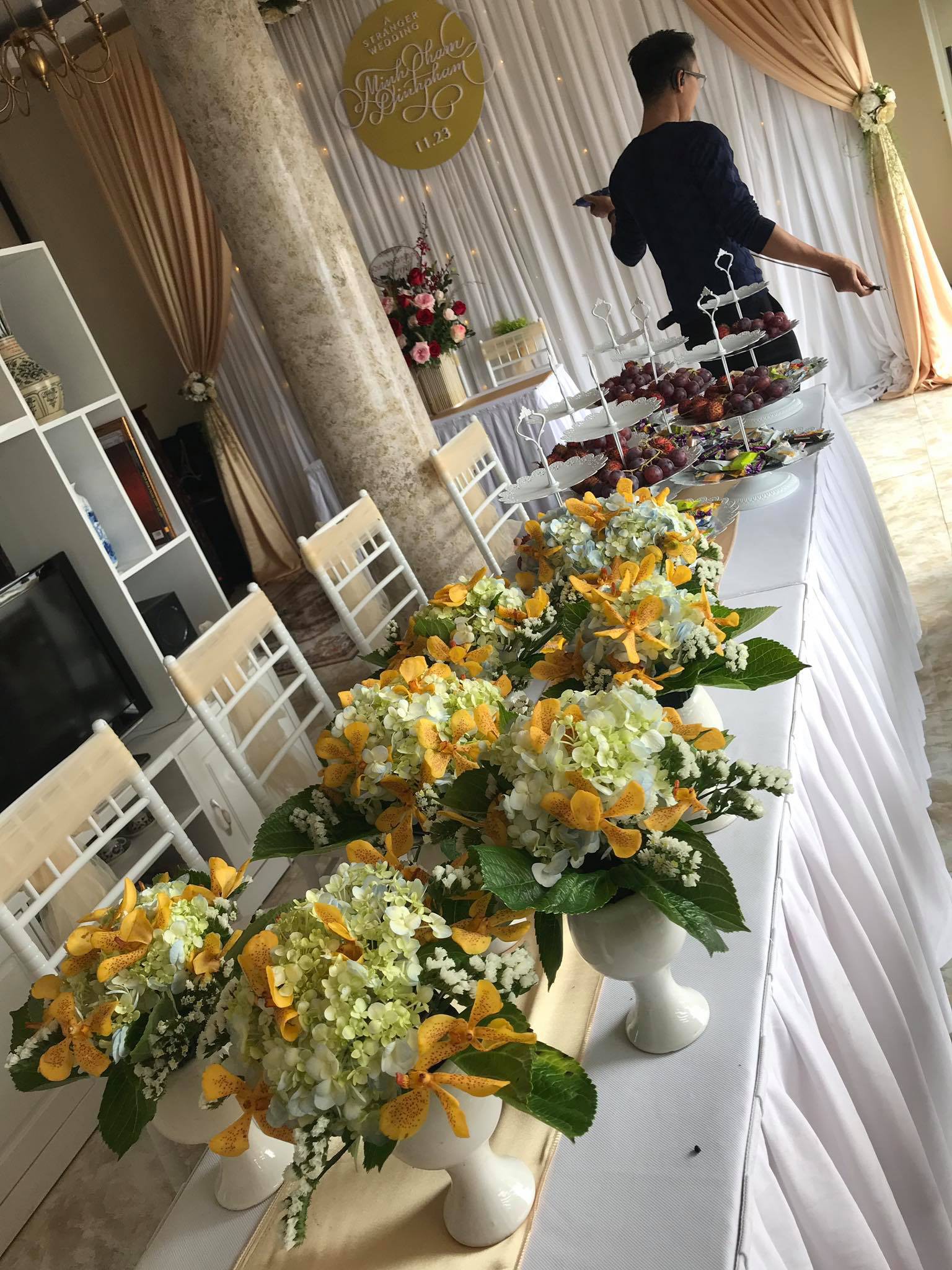 Con trai cơ phó vừa hủy hôn, con gái nghệ sĩ Hương Dung bất ngờ lên xe hoa, nhìn nhan sắc cô dâu ai cũng ngỡ ngàng-7