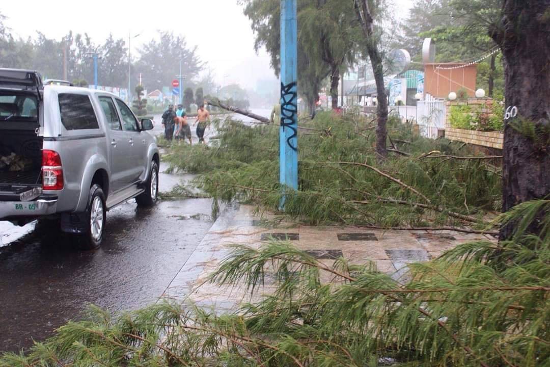 Nóng: Tất cả học sinh tại TPHCM được nghỉ học cả ngày thứ 2 (26/11) do ảnh hưởng của bão số 9-3