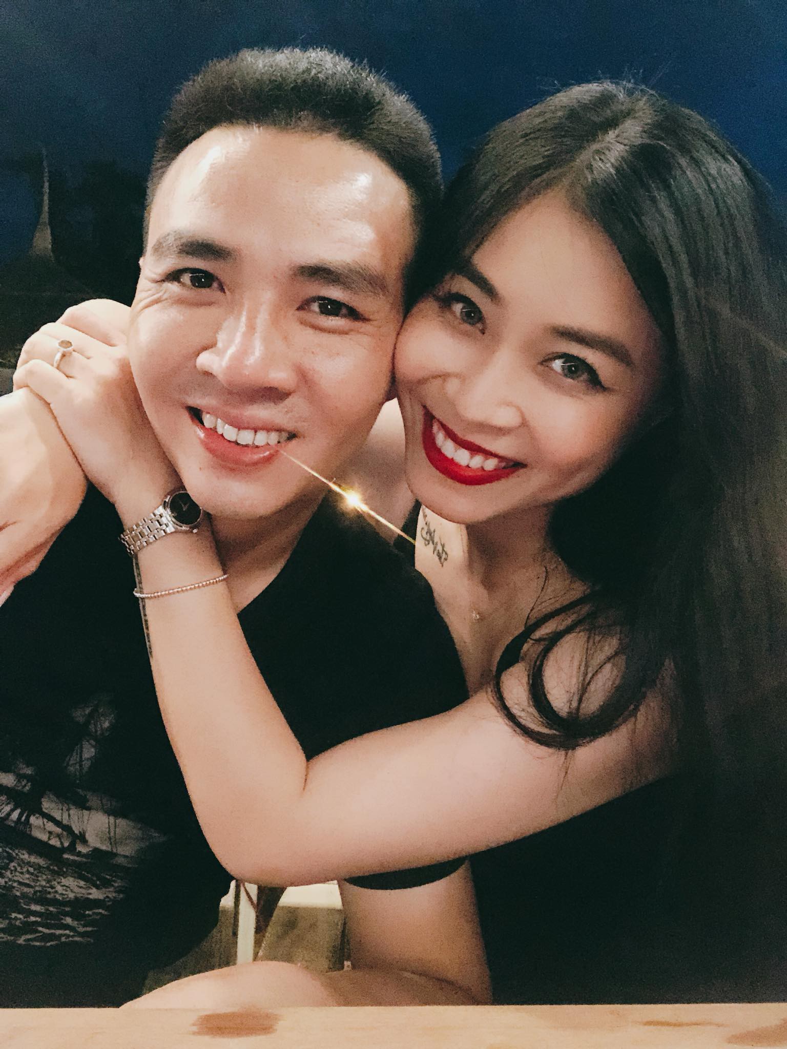 MC Hoàng Linh đăng status đầy ẩn ý, kèm theo động thái lạ sau lùm xùm tuyên bố chọn nhầm hai đời chồng-5