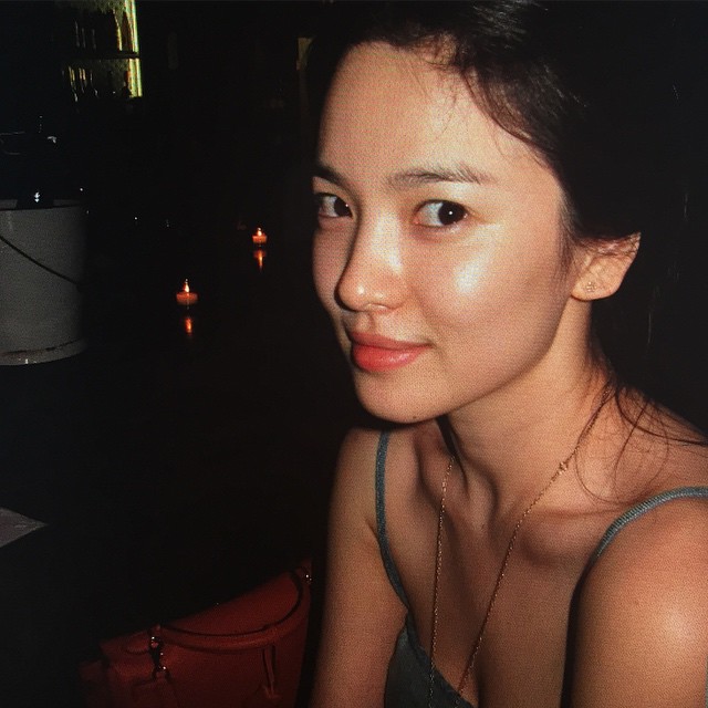Song Hye Kyo đã U40 mà vẫn trẻ trung, nào biết cô còn nhờ vào 6 tips làm đẹp giản đơn này-3