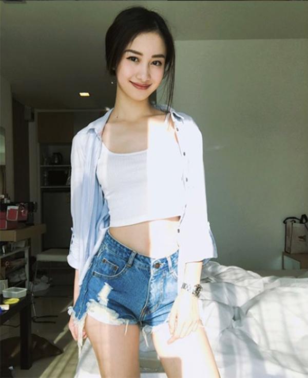 Lạ kì câu chuyện vòng 1 sao Việt: người ngồn ngộn bất thường, người ngày càng xẹp lép-5