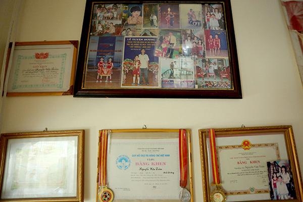 Khám phá căn phòng riêng cực đẹp của cầu thủ Nguyễn Văn Toàn ở quê nhà-5