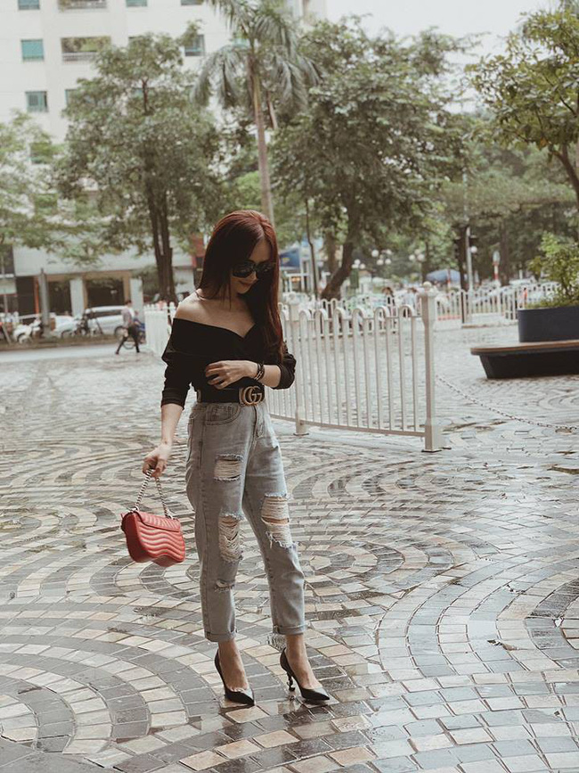 Street style tuần này: Hằng Túi huýt sáo đi đẻ được mọi người khen hết lời vì diện váy vừa đẹp lại sang-6