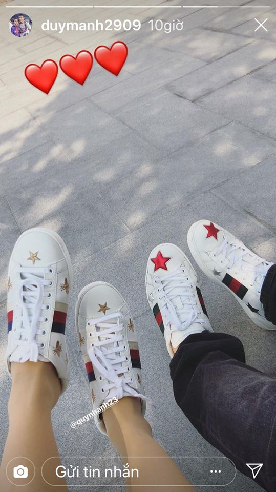 Cận cảnh dàn sao ĐTVN khoe người yêu khắp mạng xã hội-10