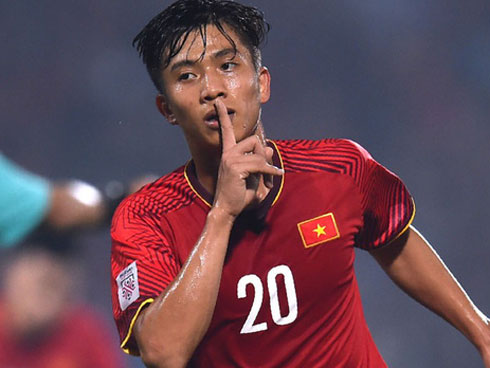 Tiền đạo tuyển Philippines lên tiếng thách thức Duy Mạnh, Văn Lâm và đồng đội-2