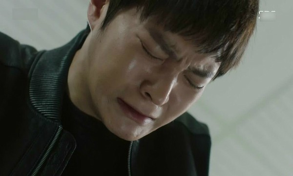 Đau chết đi sống lại trong phòng sinh không ngờ còn bị lĩnh cú tát trời giáng từ chồng, tôi quyết định ly hôn ngay khi con ra đời-3