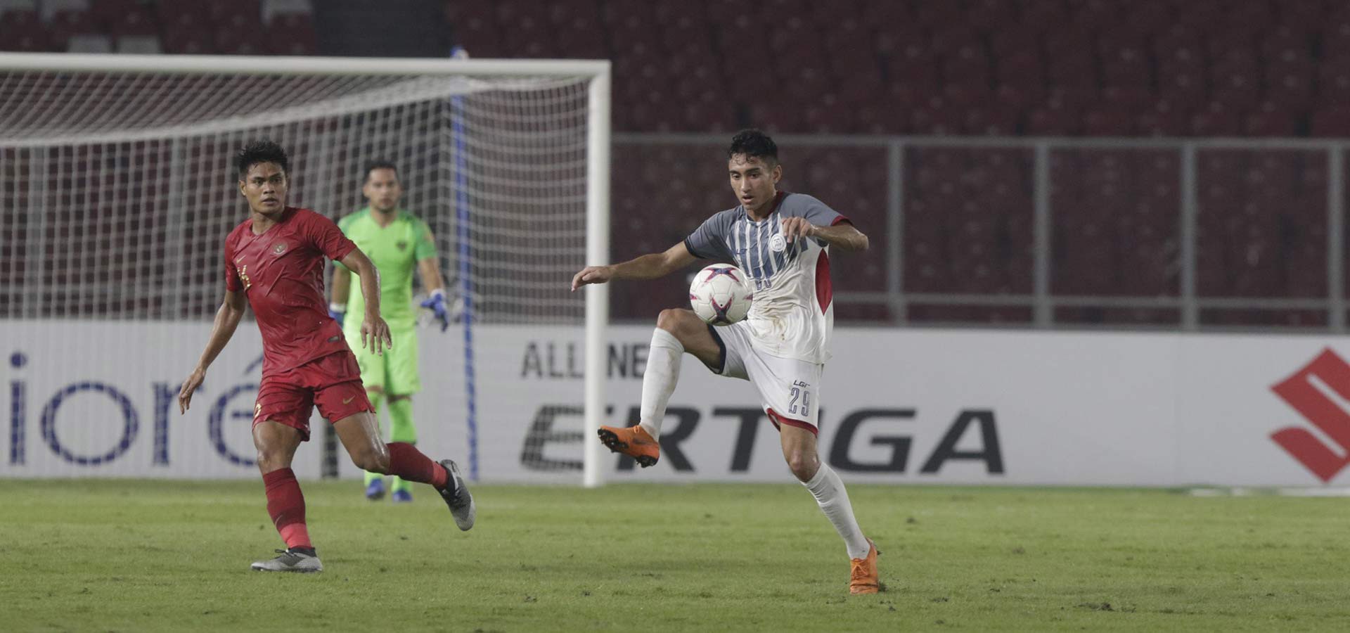 Tiền đạo tuyển Philippines lên tiếng thách thức Duy Mạnh, Văn Lâm và đồng đội-1