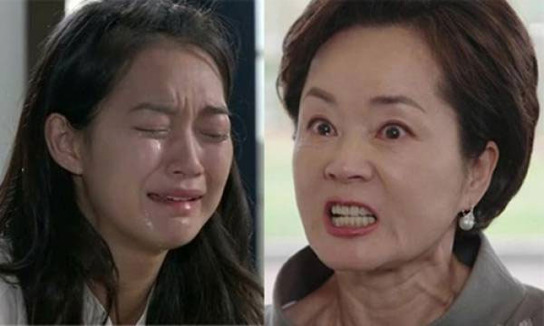 Chỉ thích cháu trai, mẹ chồng ép con dâu làm việc tàn nhẫn-1