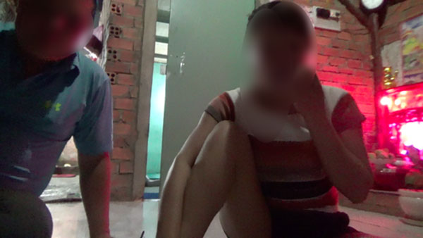 Tâm sự cô gái thoát khỏi động quỷ-1