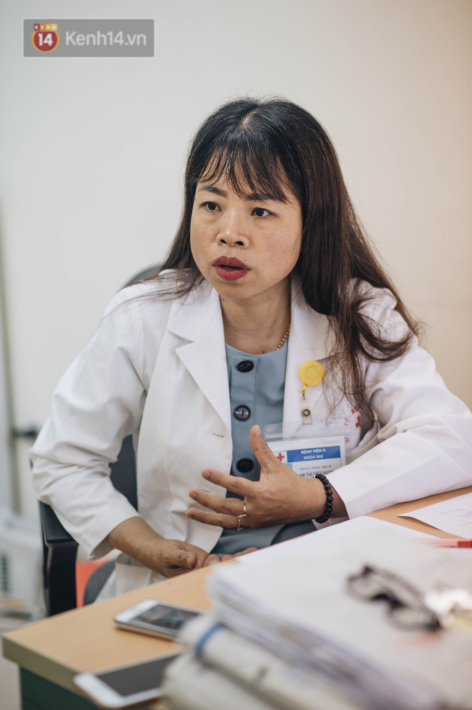 Bác sĩ viện K giải thích tác hại của thức khuya và ăn đồ chiên rán-2