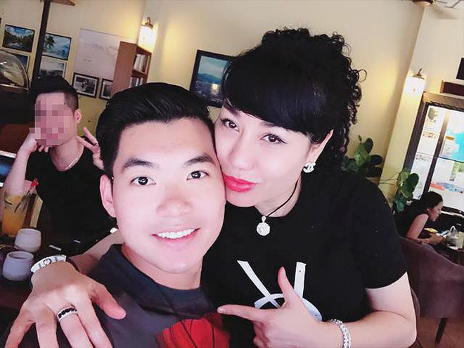 Cuộc sống của Trương Nam Thành thay đổi ra sao sau khi yêu và cưới nữ đại gia hơn 15 tuổi?-3