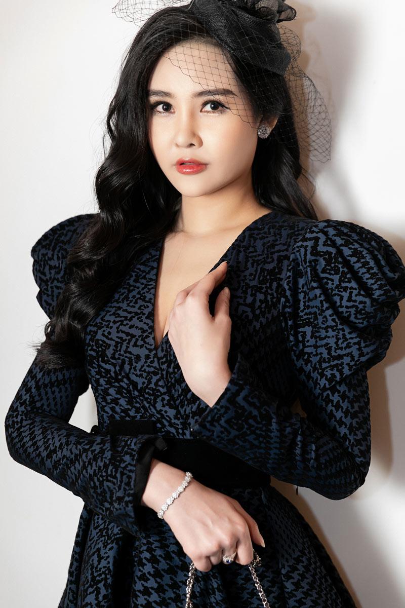 Lên tiếng trước nghi vấn bơm mặt, hoa hậu Lê Âu Ngân Anh khi nào thì mới hết thị phi?-2