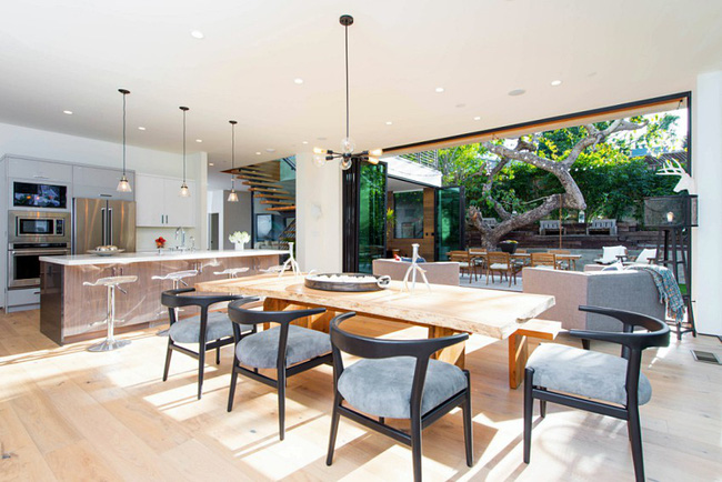 Cải tạo sân sau, chủ nhà không ngờ đã biến không gian nhà trở thành một biệt thự sang trọng-11