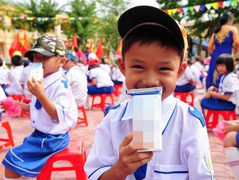 Học sinh Hà Nội bắt đầu uống 'Sữa học đường' từ đầu năm 2019