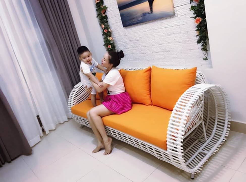 Người đẹp Phan Thiết từng đi bưng bê, rửa chén đến bà hoàng làm vợ đại gia, ở biệt thự 40 tỷ-12