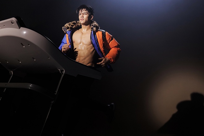 Trọng Hiếu lần đầu bán nude khoe hình thể cực chuẩn-2