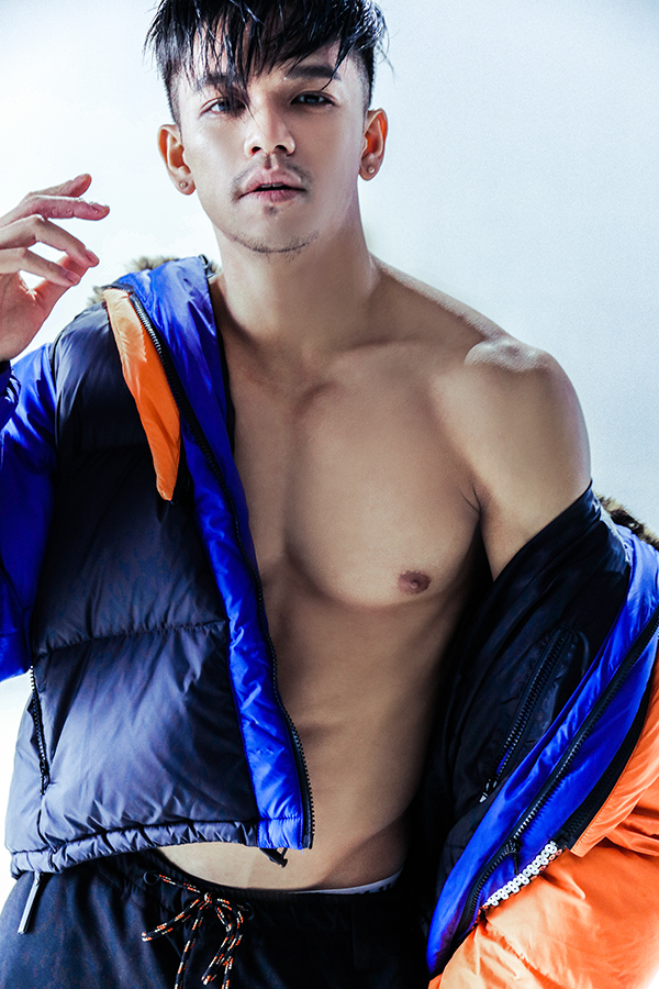 Trọng Hiếu lần đầu bán nude khoe hình thể cực chuẩn-3