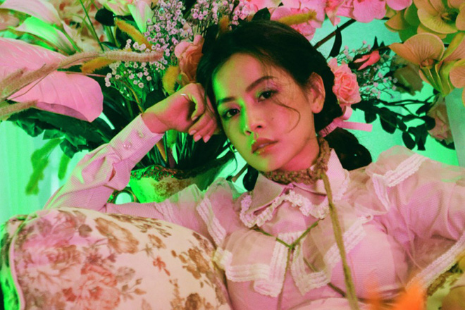 Bán nude, hành động gợi dục trong MV mới: Chi Pu vùng vẫy trong bế tắc để duy trì sức nóng?-2