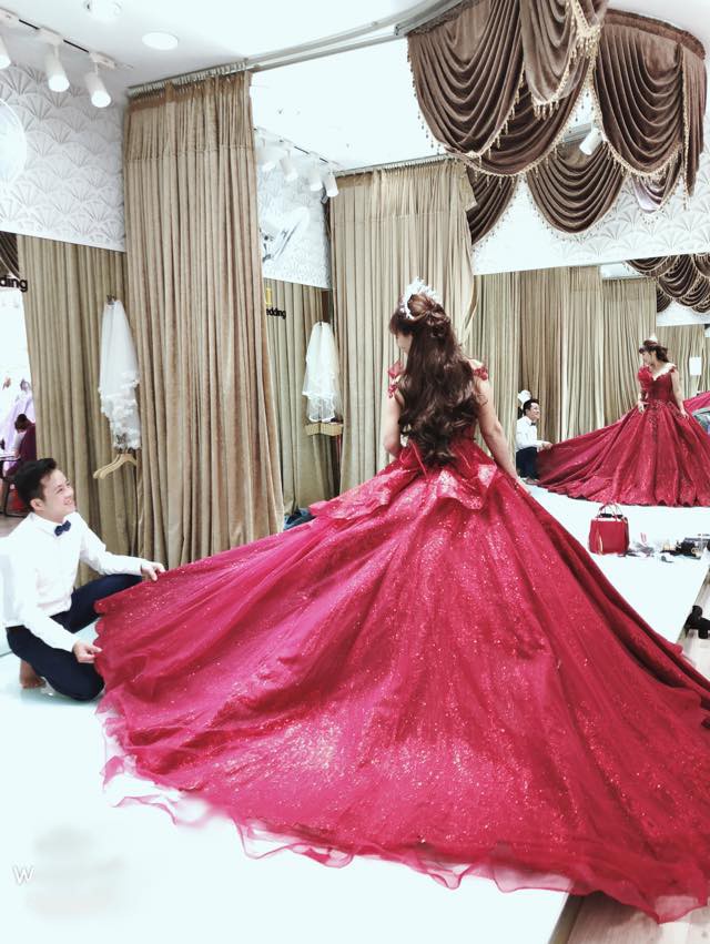 Cô dâu 62 tuổi khoe ảnh cưới lần 2 sau 2 tháng kết hôn, hạnh phúc khi chồng gọi là công chúa xinh đẹp-5