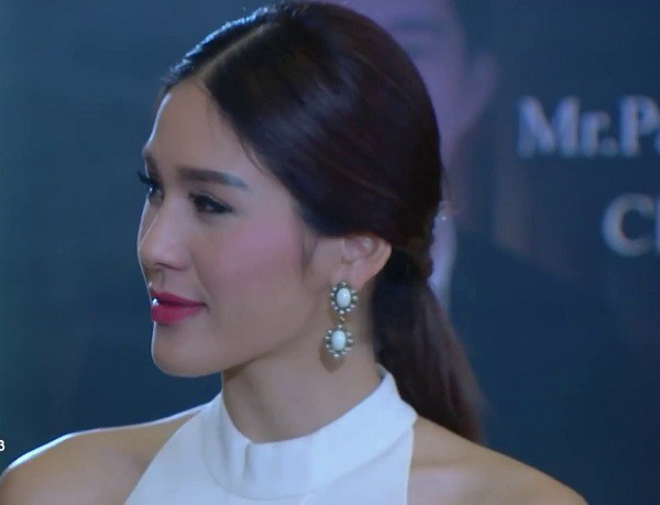 Tưởng dụ được gái đẹp vào tròng, ai ngờ sau tình một đêm nàng để lại một vật khiến chàng chết điếng-1