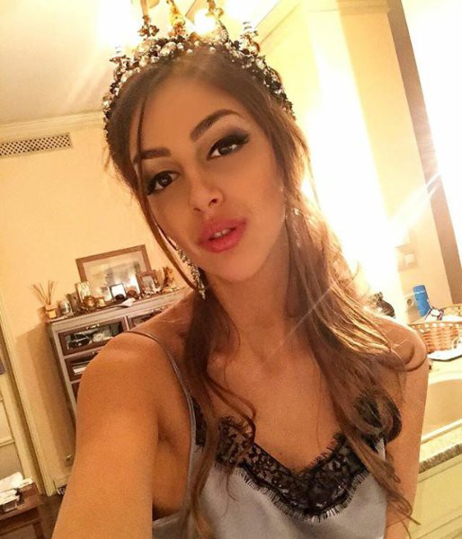 Ngắm nhan sắc kiều diễm của cựu hoa hậu Moscow 2015 - Tân Đệ nhất phu nhân Malaysia-3