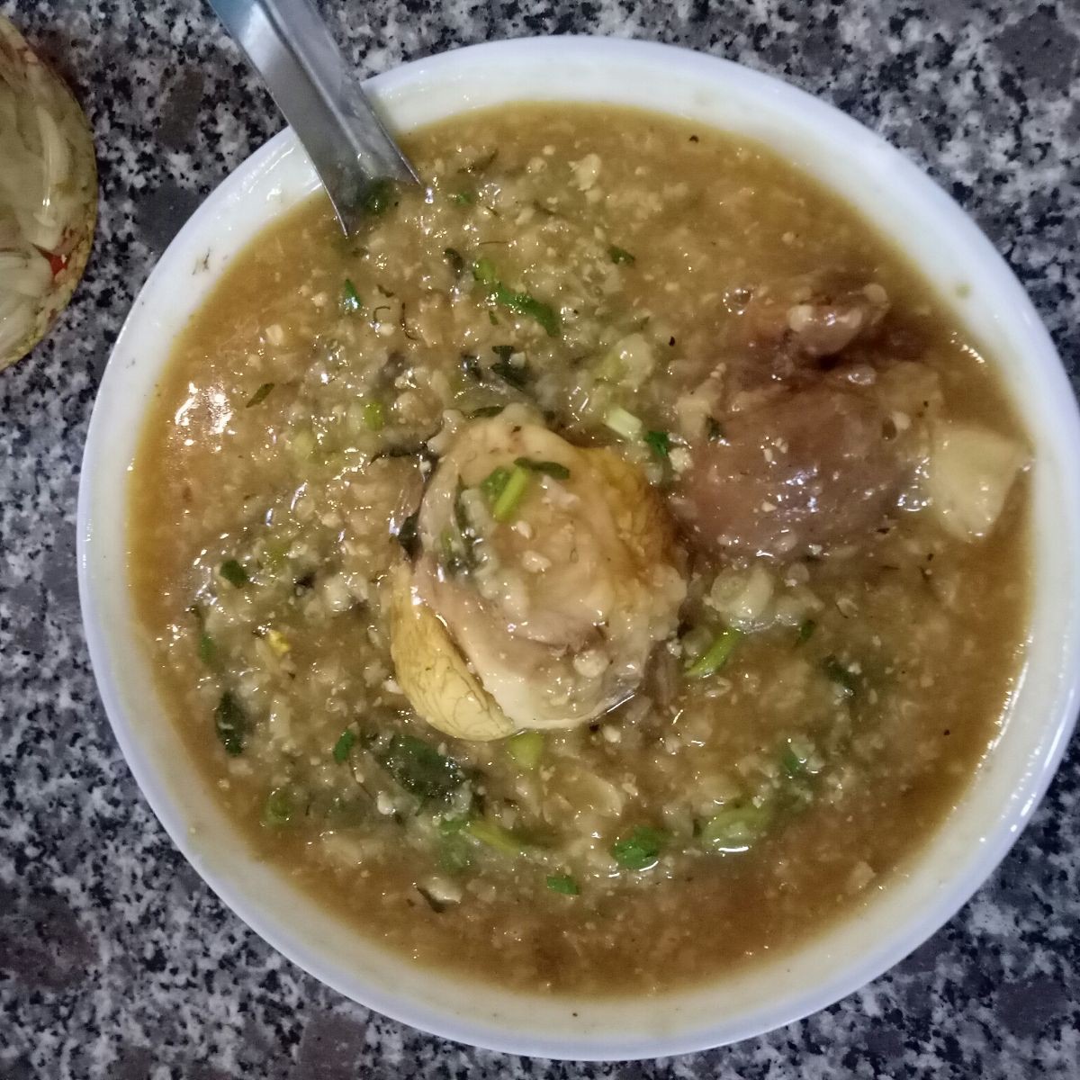 Thứ cháo làm từ loại củ có thể gây chết người này lại là một đặc sản nức tiếng của người vùng cao-1