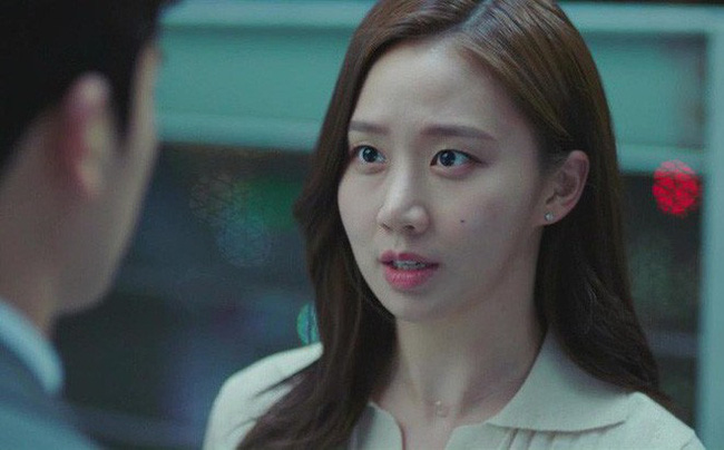 Biết cô bán thịt và chồng ngoại tình qua một chi tiết lạ, vợ cao tay xử ngay khiến ả quỳ xuống xin tha-1