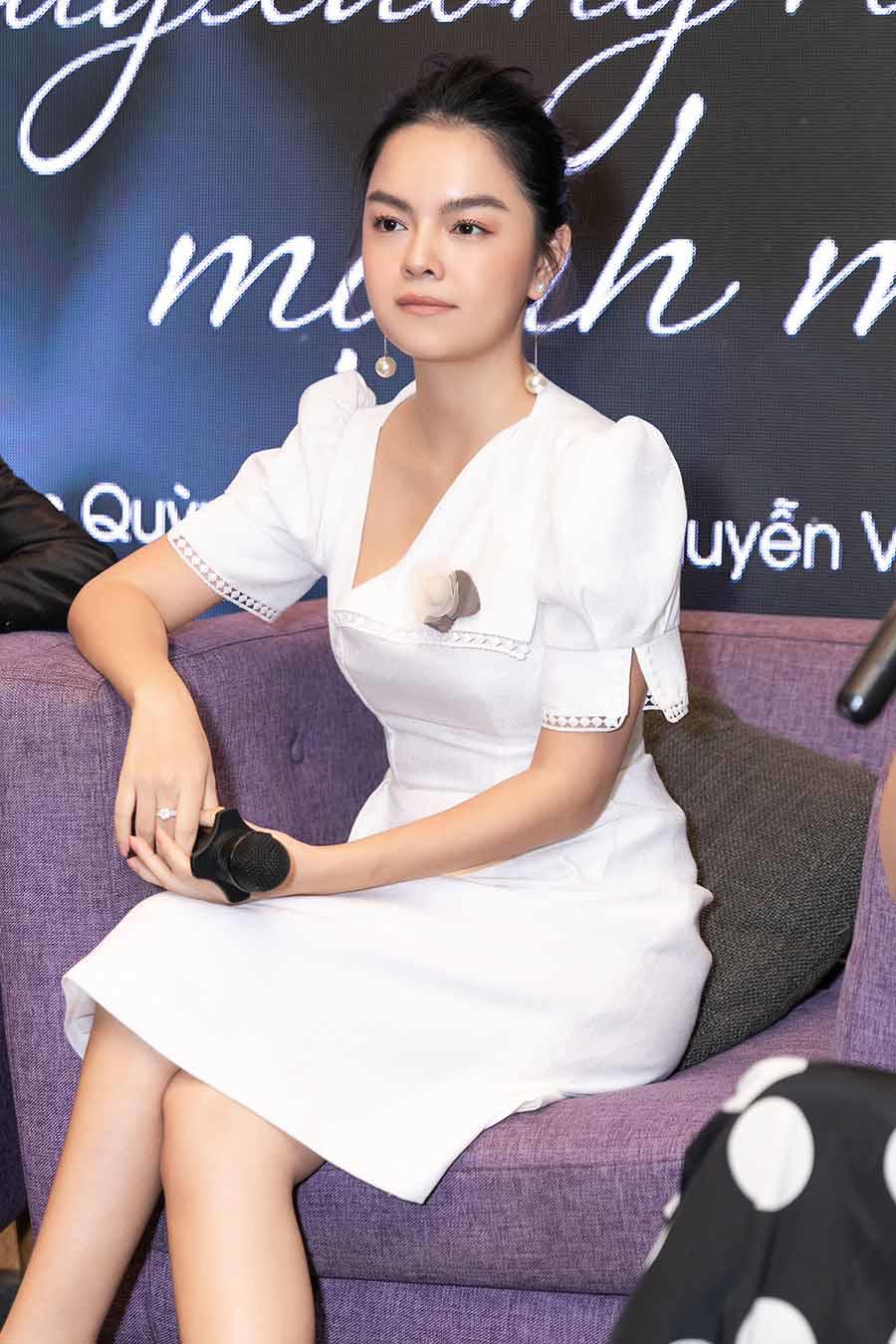 Phạm Quỳnh Anh lần đầu tiết lộ phản ứng của con gái lớn khi biết chuyện bố mẹ ly hôn-4