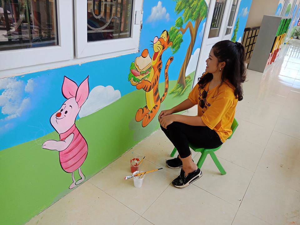 Cảnh làm mẹ của hotgirl dân tộc, hotgirl bán thịt lợn xứ Thanh sau 4 năm: Khác biệt rõ rệt-10