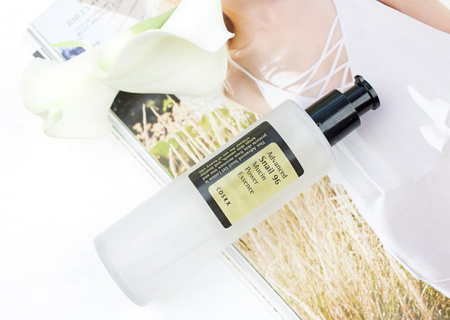 Da khô bị mụn hoành hành thì chỉ cần dùng đúng 4 sản phẩm này là sạch mụn và căng mướt-5